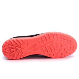 Chuteira Society Masculina Umbro Neo Striker II U01FB00473